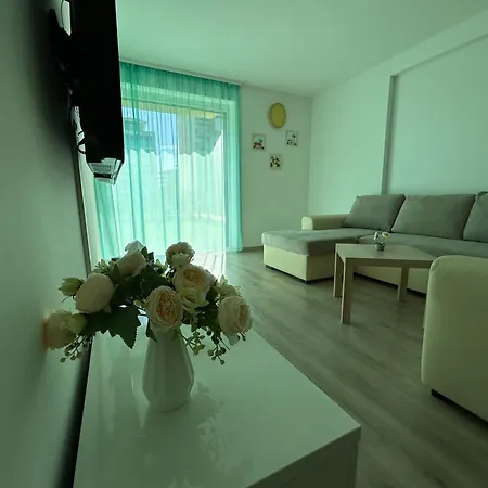 Апартаменты Waterfront Fregatt -siofok 09 *